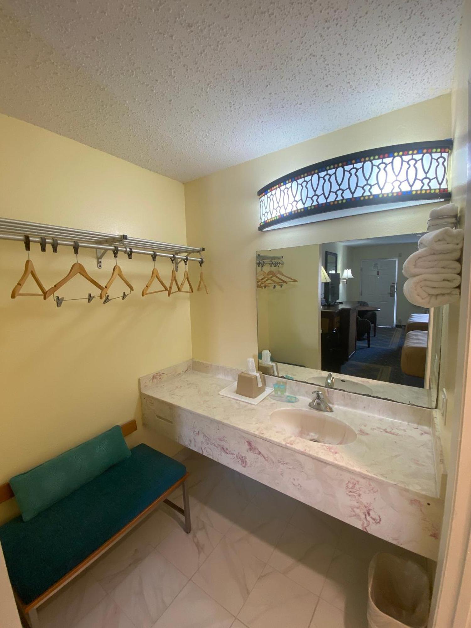 Maple Leaf Inn&Suites Kissimmee Extérieur photo