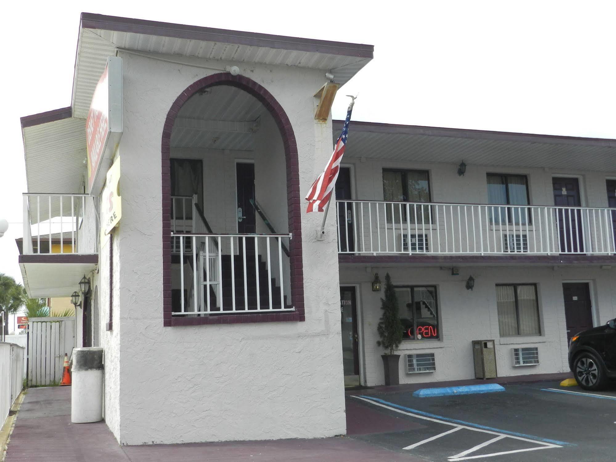 Maple Leaf Inn&Suites Kissimmee Extérieur photo
