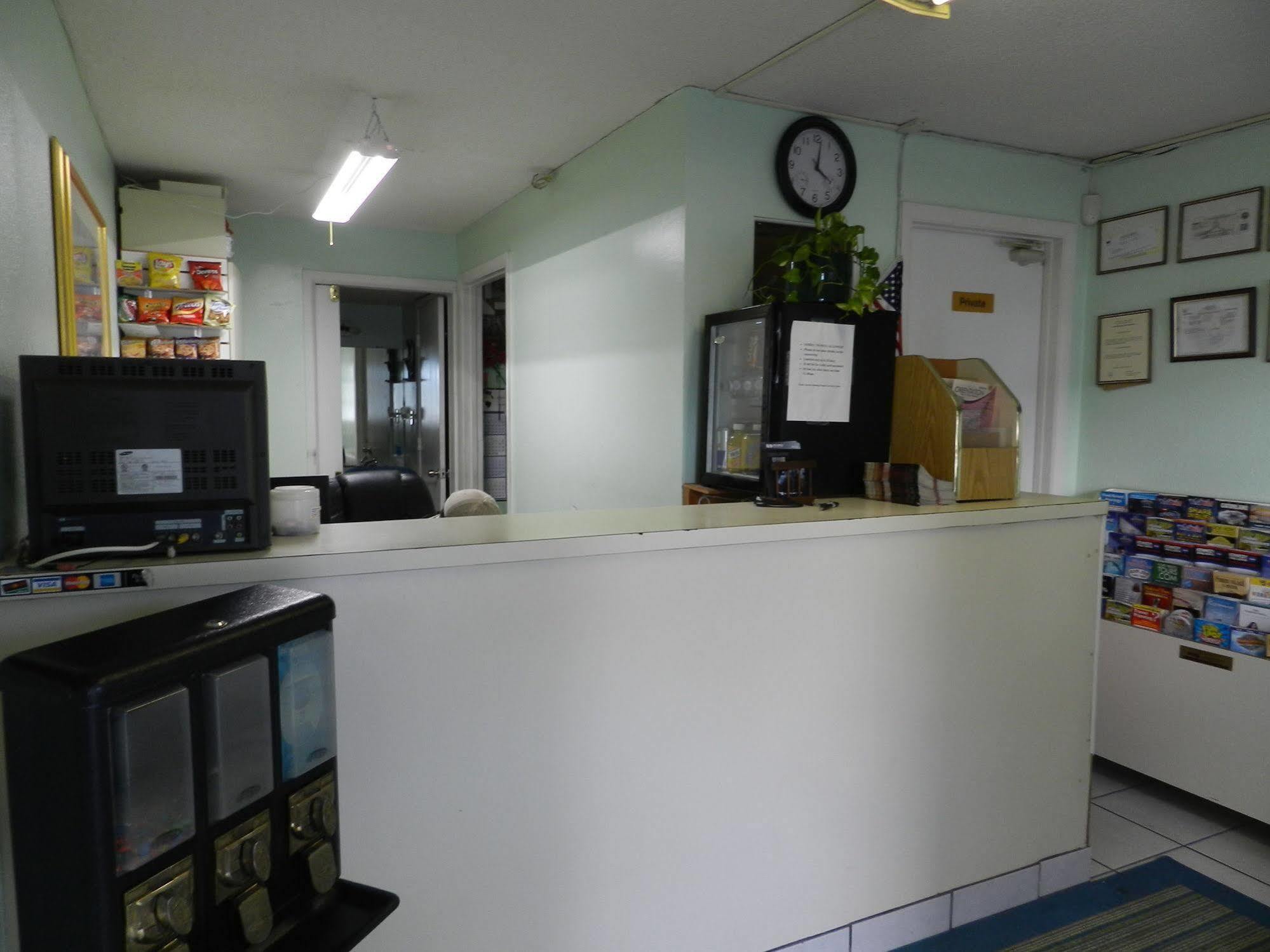 Maple Leaf Inn&Suites Kissimmee Extérieur photo